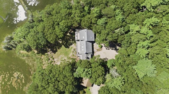 122 Ostrom Road, Falmouth, MA 02536