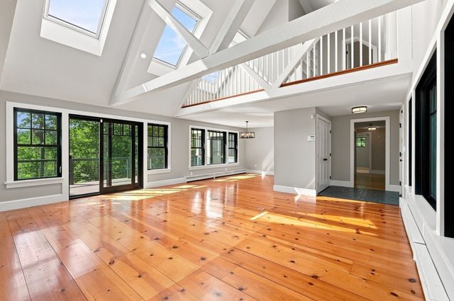 122 Ostrom Road, Falmouth, MA 02536