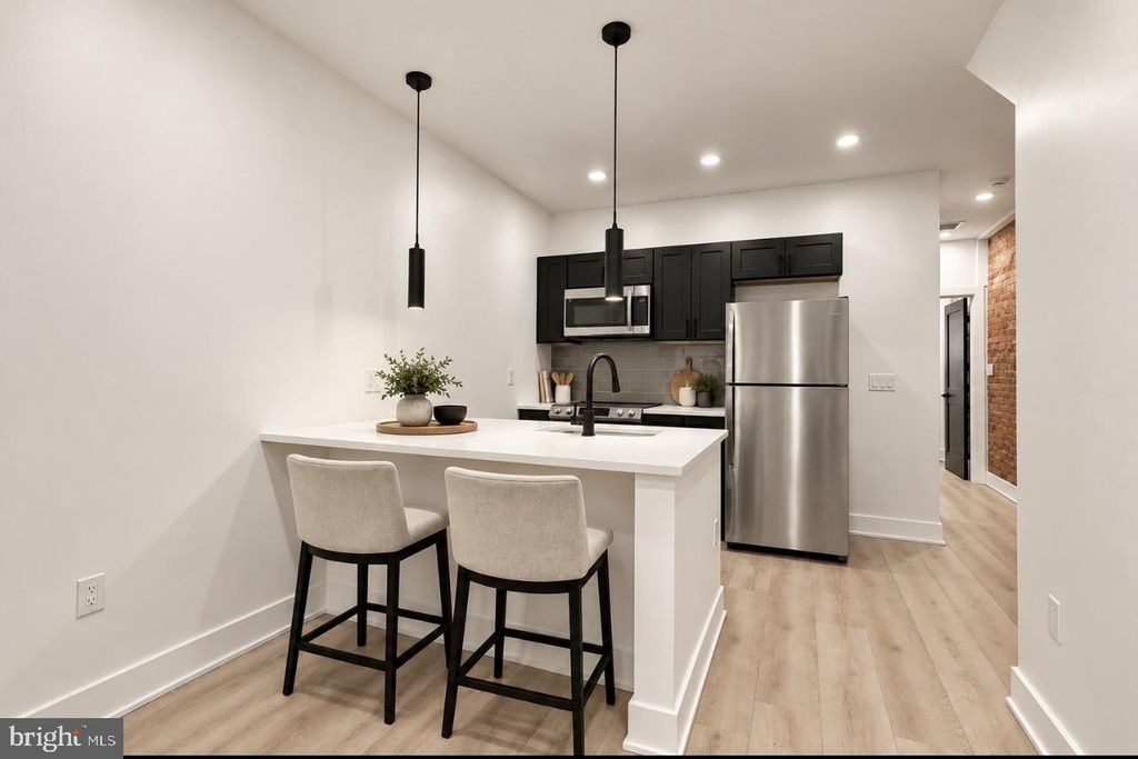 916 W SOMERSET ST, PHILADELPHIA, PA 19133 — photo 5