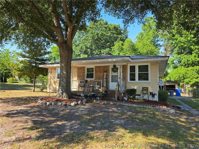 919 Fleetwood Drive, Fayetteville, NC 28305