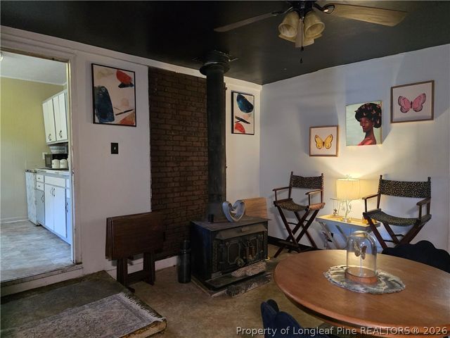 919 Fleetwood Drive, Fayetteville, NC 28305