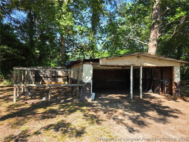 919 Fleetwood Drive, Fayetteville, NC 28305
