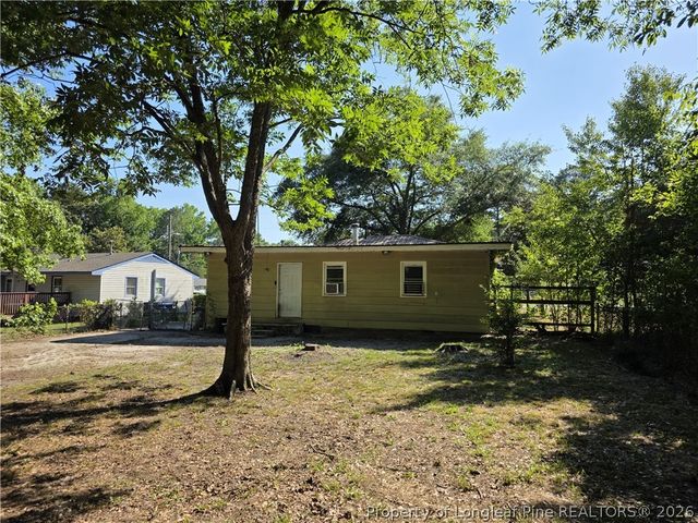 919 Fleetwood Drive, Fayetteville, NC 28305