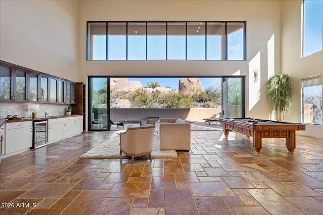 10648 E GREYTHORN Drive, Scottsdale, AZ 85262