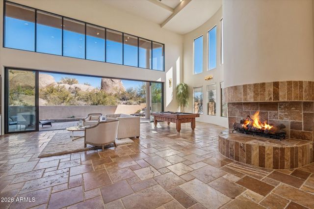 10648 E GREYTHORN Drive, Scottsdale, AZ 85262