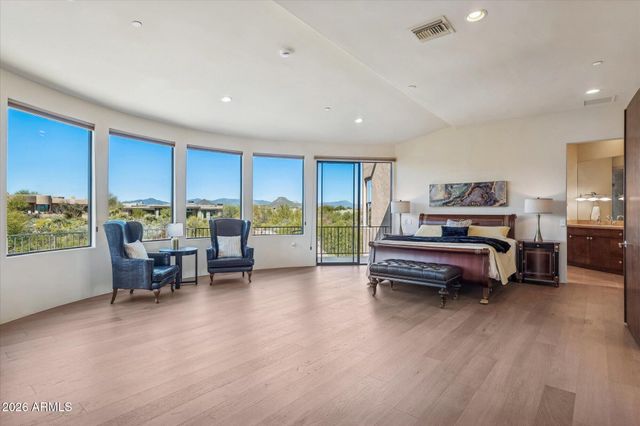 10648 E GREYTHORN Drive, Scottsdale, AZ 85262