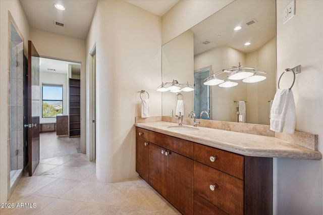 10648 E GREYTHORN Drive, Scottsdale, AZ 85262