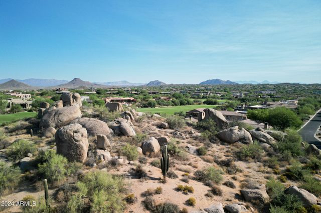 10648 E GREYTHORN Drive, Scottsdale, AZ 85262