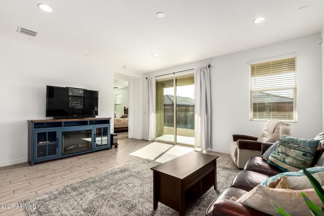 2953 E MOHAVE Lane, Apache Junction, AZ 85119