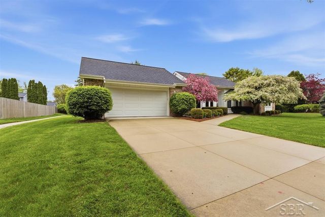 405 Wanetah Drive, Midland, MI 48640