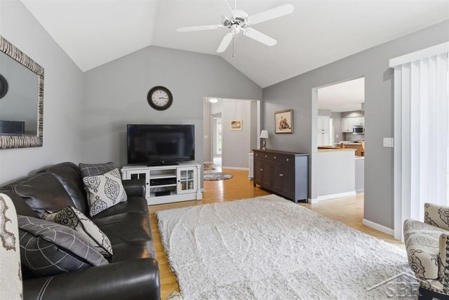 405 Wanetah Drive, Midland, MI 48640