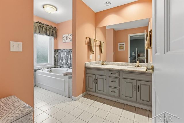 405 Wanetah Drive, Midland, MI 48640
