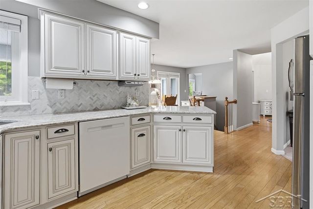 405 Wanetah Drive, Midland, MI 48640