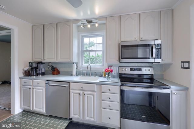 715 KENTON RD, Lancaster, PA 17601
