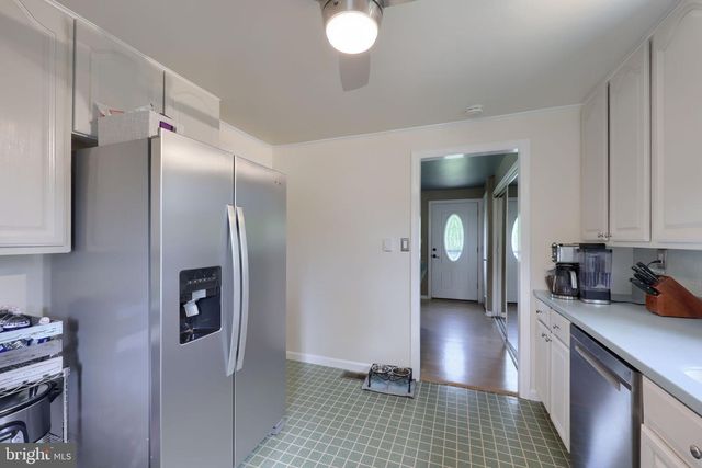 715 KENTON RD, Lancaster, PA 17601