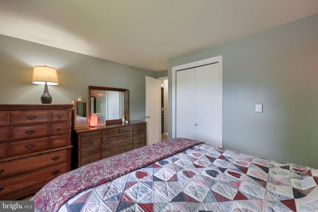 715 KENTON RD, Lancaster, PA 17601