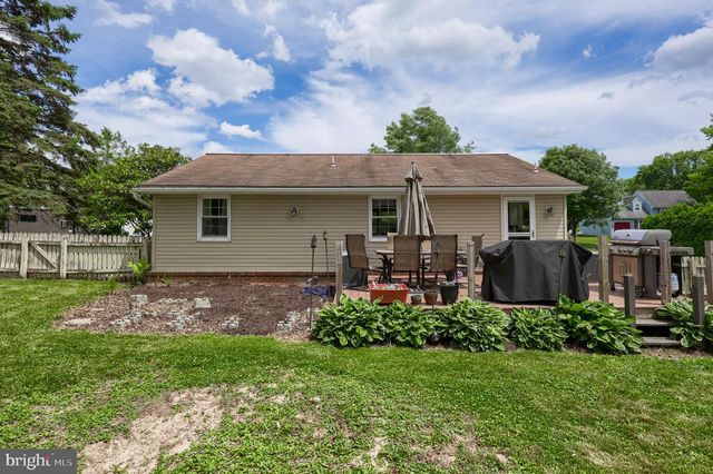 715 KENTON RD, Lancaster, PA 17601