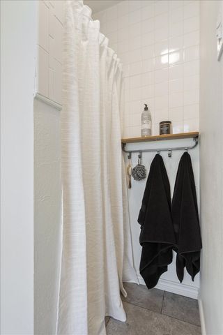 1033 Wedgewood Drive, Woodway, TX 76712