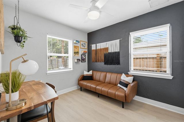 232 42ND AVENUE NE, St Petersburg, FL 33703