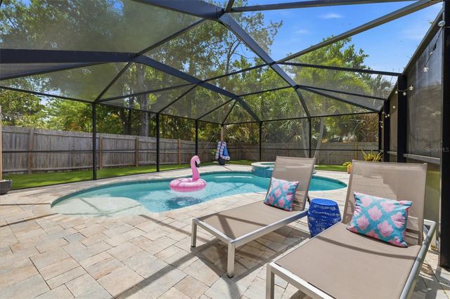 232 42ND AVENUE NE, St Petersburg, FL 33703