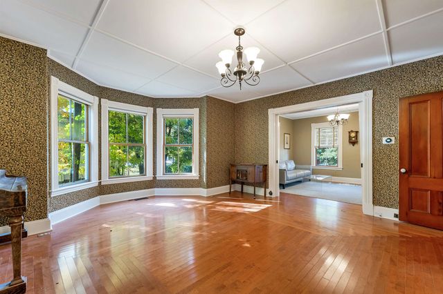 23 Dearborn Street, Milford, NH 03055