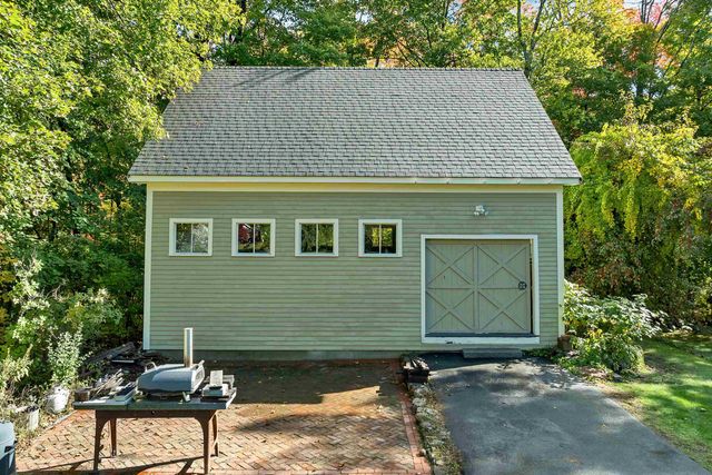 23 Dearborn Street, Milford, NH 03055