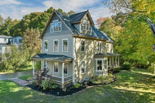 23 Dearborn Street, Milford, NH 03055