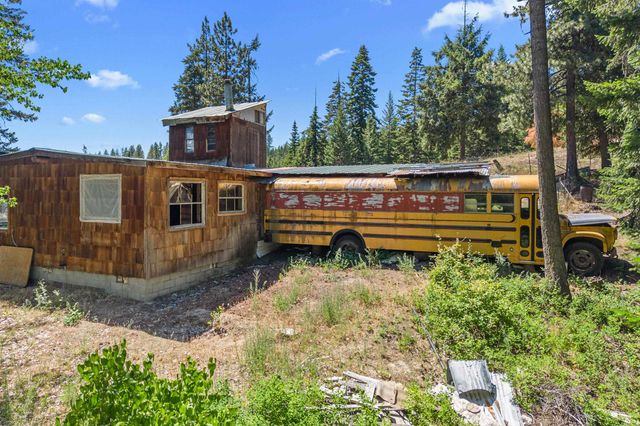 1022 Spring Hill Rd, Newport, WA 99156