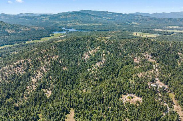 1022 Spring Hill Rd, Newport, WA 99156