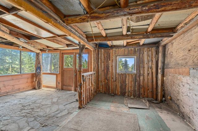 1022 Spring Hill Rd, Newport, WA 99156