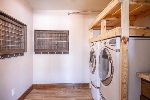 W5698 Westwater Circle, New Lisbon, WI 53950