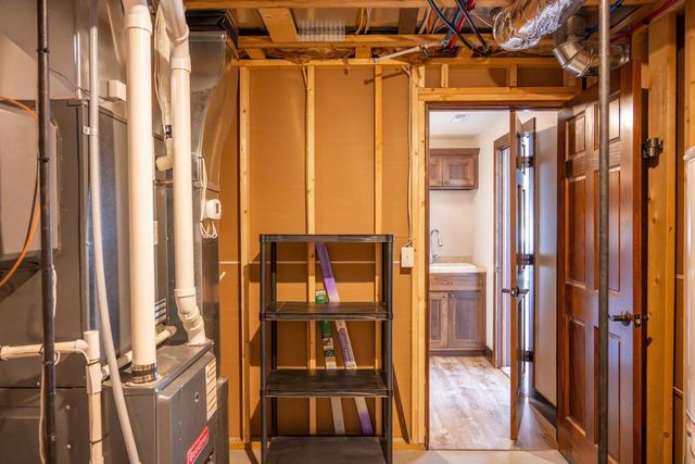 W5698 Westwater Circle, New Lisbon, WI 53950