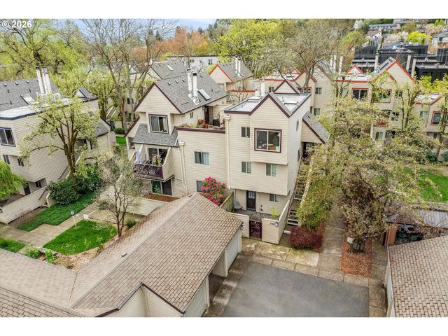 2795 Nw UPSHUR St A, Portland, OR 97210