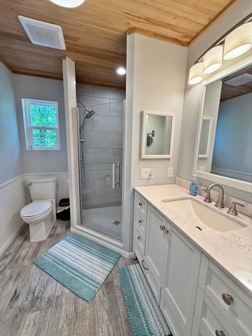 11310 E Royal Road, Morton Twp, MI 49346