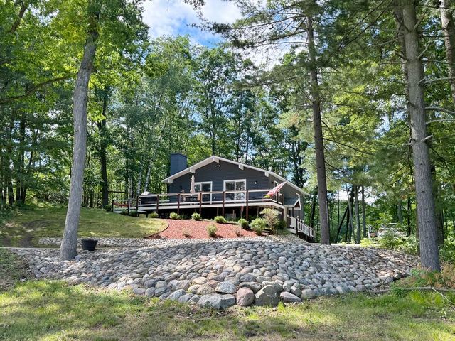 11310 E Royal Road, Morton Twp, MI 49346