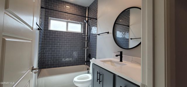 909 Cobalt Avenue, Santa Teresa, NM 88008