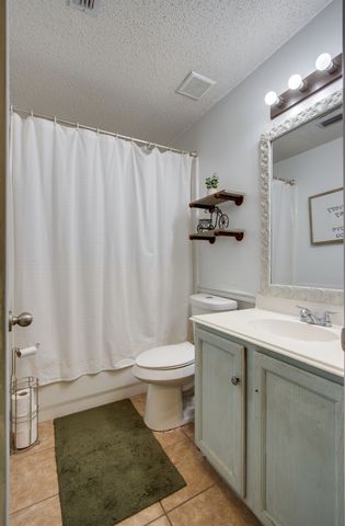 1217 Shady Elm Lane, Lewisville, TX 75067