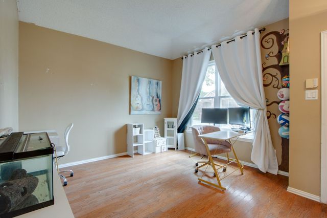 1217 Shady Elm Lane, Lewisville, TX 75067