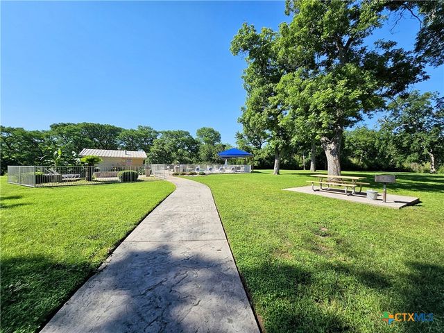 730 E Mather Street J-301, New Braunfels, TX 78130