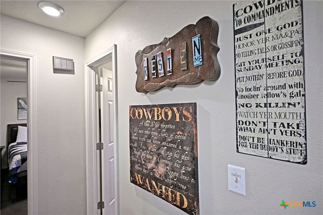 730 E Mather Street J-301, New Braunfels, TX 78130