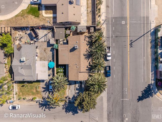 501 Buckley Avenue, Bakersfield, CA 93307