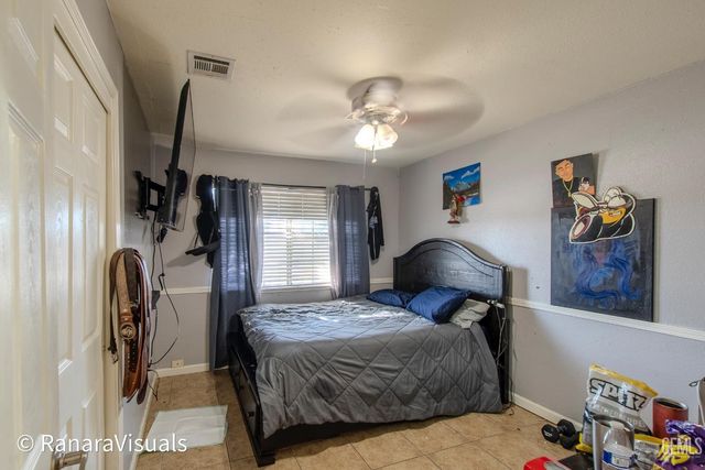 501 Buckley Avenue, Bakersfield, CA 93307