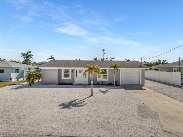250 Donora BLVD, Fort Myers Beach, FL 33931