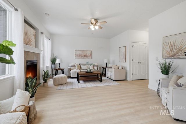 2879 Ridgebury, Meridian, ID 83646