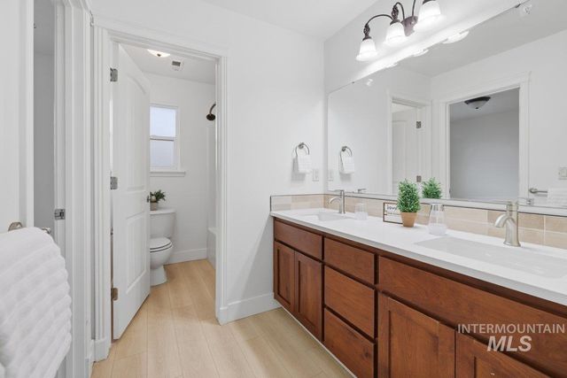 2879 Ridgebury, Meridian, ID 83646
