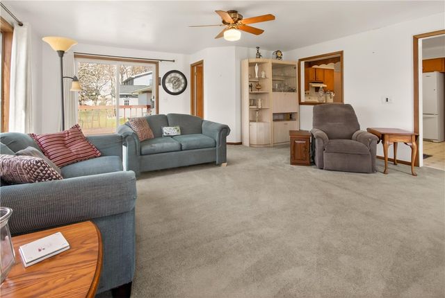 1103 Five Mile Line Road, Webster, NY 14580