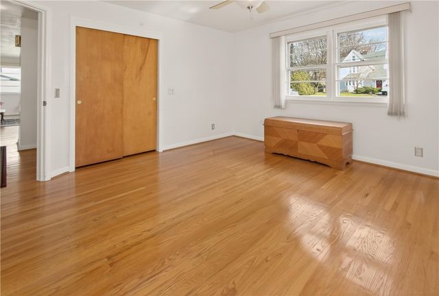 1103 Five Mile Line Road, Webster, NY 14580