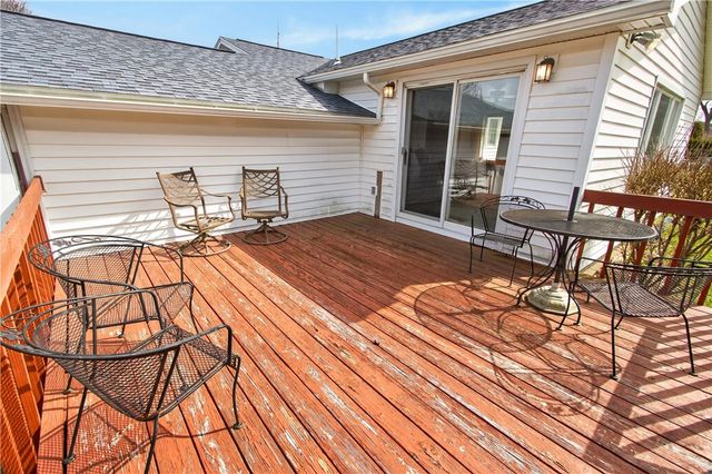 1103 Five Mile Line Road, Webster, NY 14580