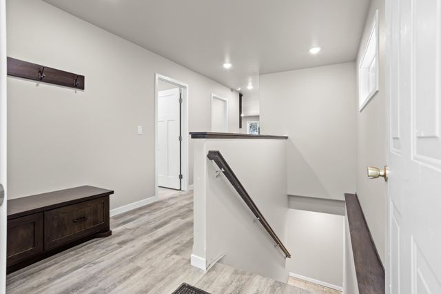 1613 5th Avenue S, Fargo, ND 58103