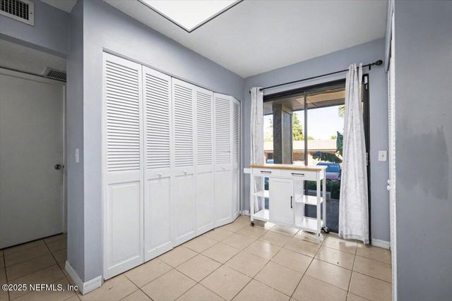 7786 LAS PALMAS Way, Jacksonville, FL 32256